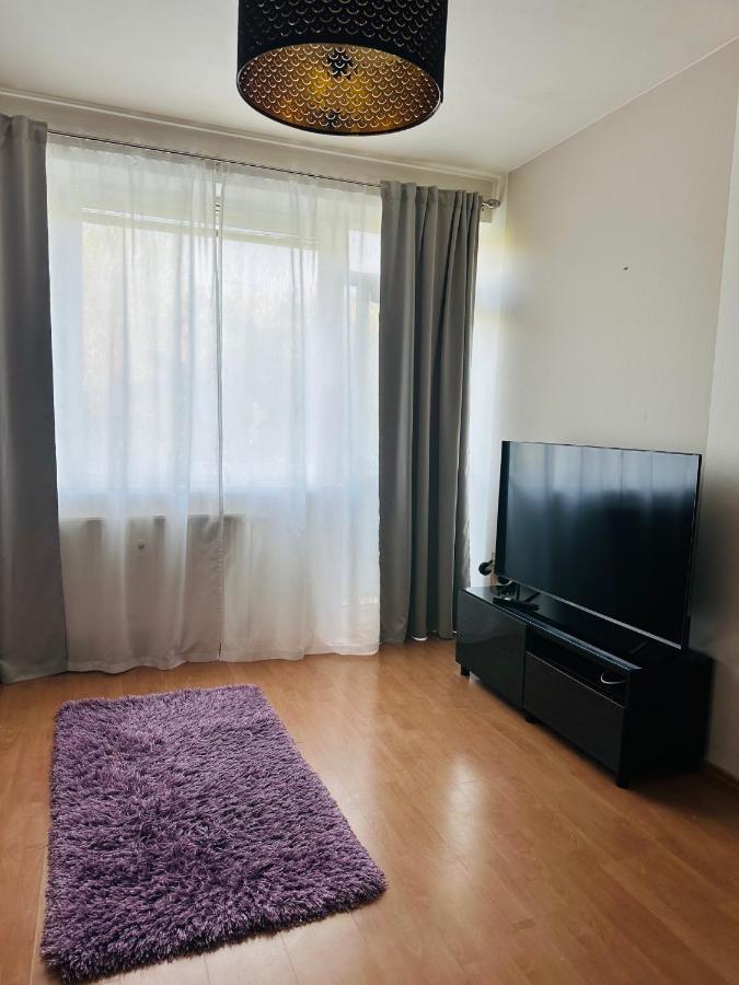 After Six Apartment Братислава Экстерьер фото